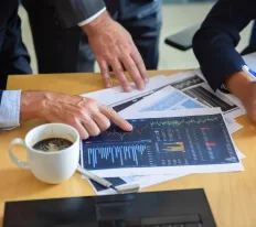 Over The Solution Work Financial  Of Provided Company. - PG娱乐